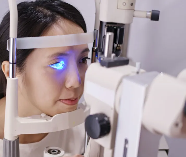 AI and Eye Tests: A New Approach to Detecting Dementia Early