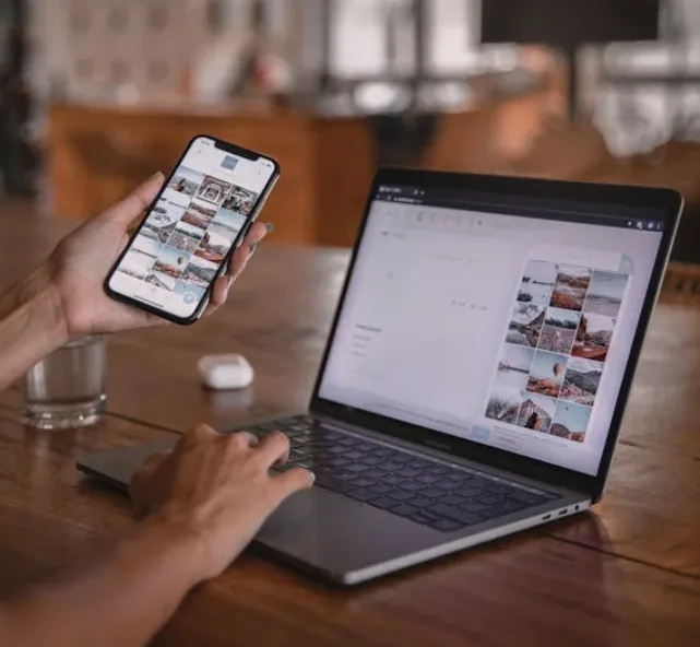 Balancing the Pros and Cons of Social Media Automation
