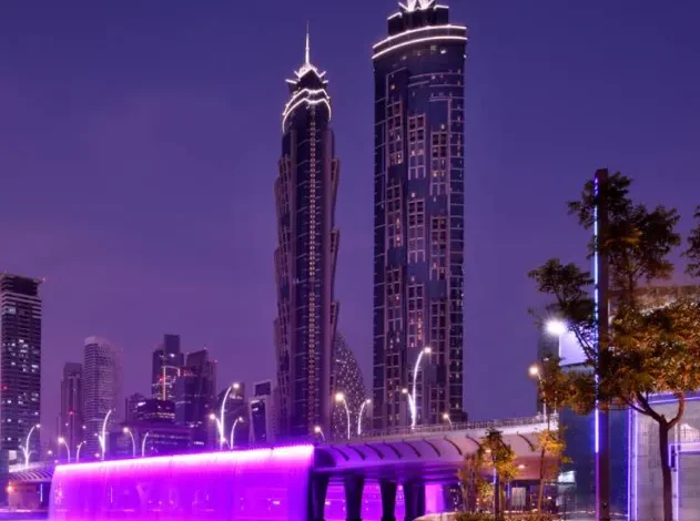Building a Strong IT Foundation: Choosing the Right Server Provider for Your Business in Dubai