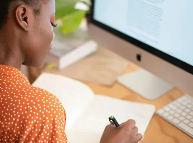 Crafting Product Descriptions That Drive Sales
